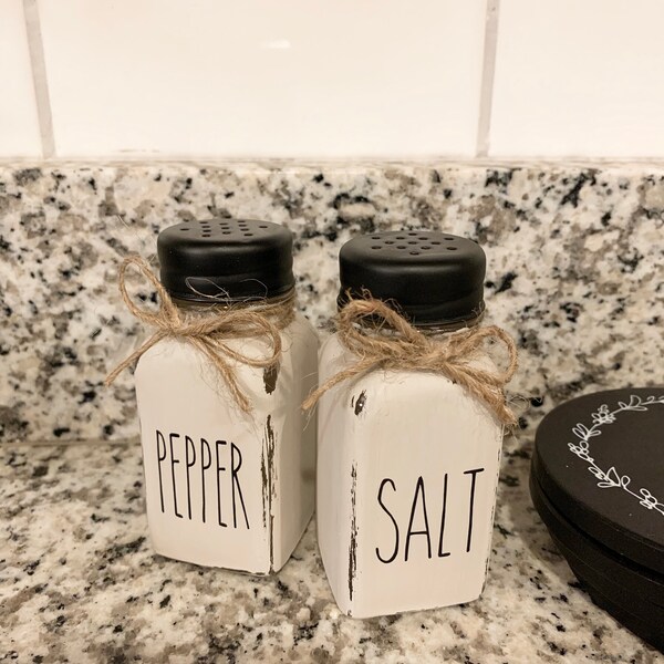 Farmhouse S&P Shakers