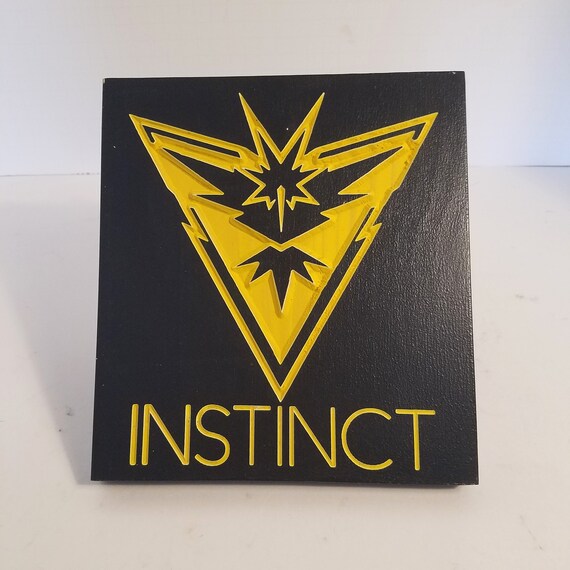 Team Instinct Pokemon Go Madera Firma Decoracion De Pared Etsy