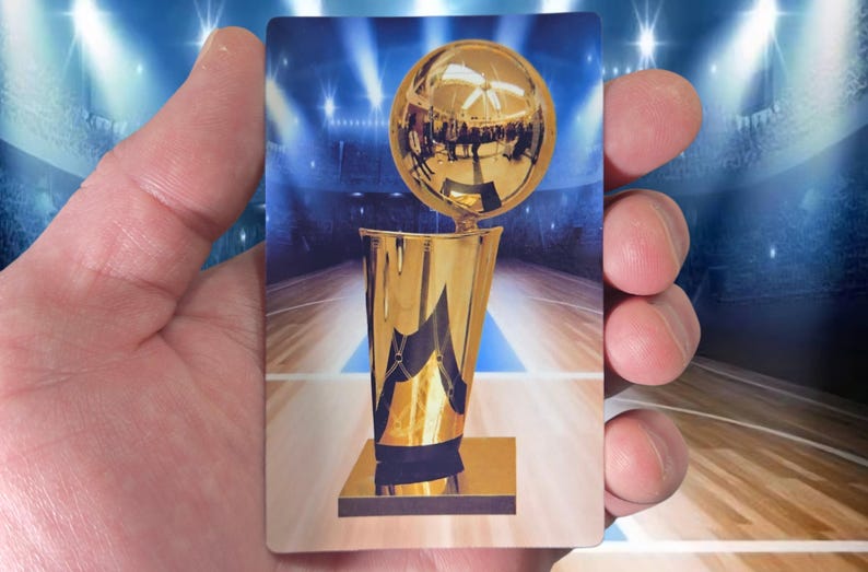 Adesivo in vinile personalizzato per carta di credito/debito con foto. Larry O'brien Trophy