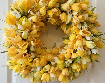 READY TO SHIP Yellow Tulip Summer Wreath, Yellow flowers, door wreath, free shipping