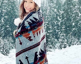 Große südwestliche Decke -Lodge /Azteken-Stil: Graue Wollmischung 80 "x 60"