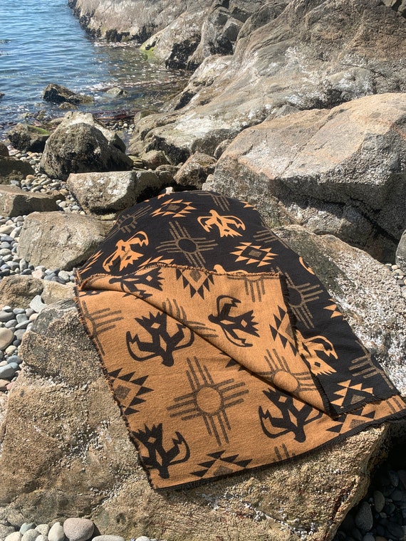 Southwestern Blanket: Reversible Wool Blend Aztec Throw, Phoenix Edition (60" x 60")