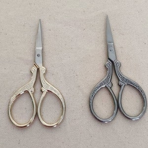 Gold and Antique Silver Coloured Embroidery Scissors - Sewing Scissors - Vintage Style Scissors - Small Craft Scissors