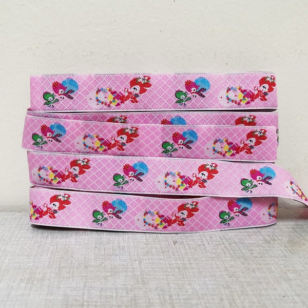 Tissu kitsch vintage avec des cerfs roses et des oiseaux du Japon