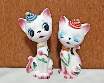 Figura vintage japonesa de cerámica kawaii, con ojos grandes, gato con flores, cuello largo y sombrero, de 20-23 cm.