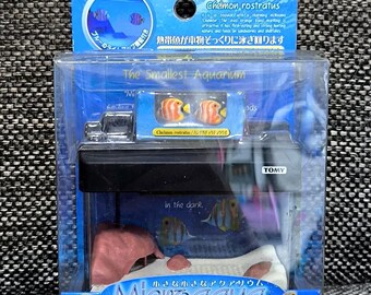 Vintage TOMY Microaqua Mini Aquarium Toy, Chelmon Rostratus Electronic Desktop Fish Tank, 2002 Y2K Japan Collectible