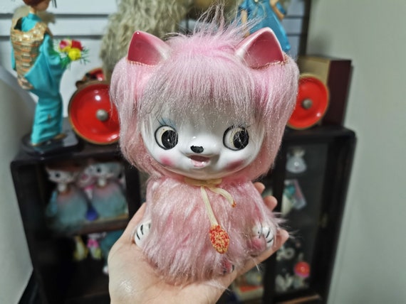 Vintage Cute Japanese Fur Pink Kitty Kitsch Ceramic Big Eye Cat