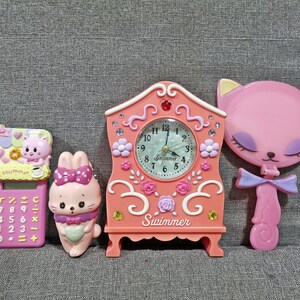 vintage niedliches japanisches Spielzeug kawaii rosa Haus Wecker Spiegel, Kamm, Taschenrechner Schwimmer Lot