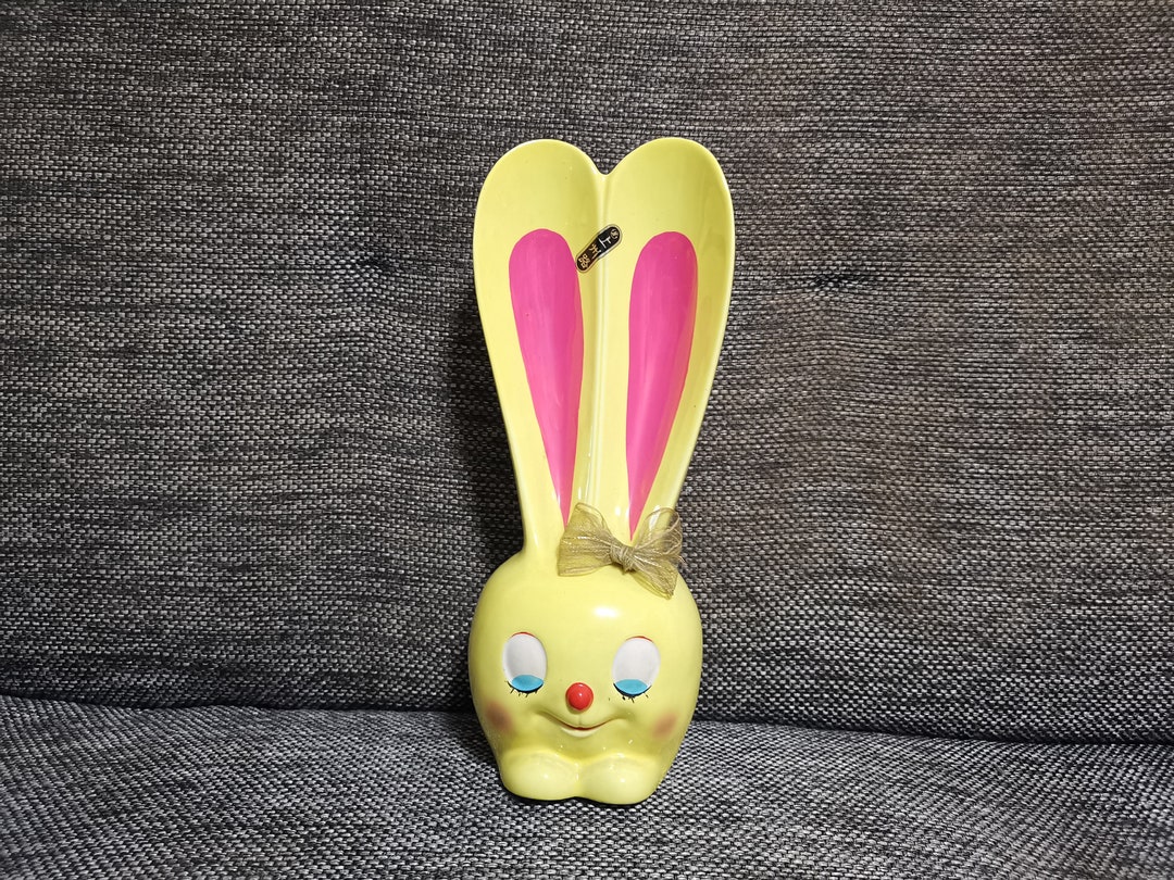 Japanese Plastic Rabbit Vintage Japanese Animal Rabbit Ceramic Kitsch Big Eye Yellow Bunny ...