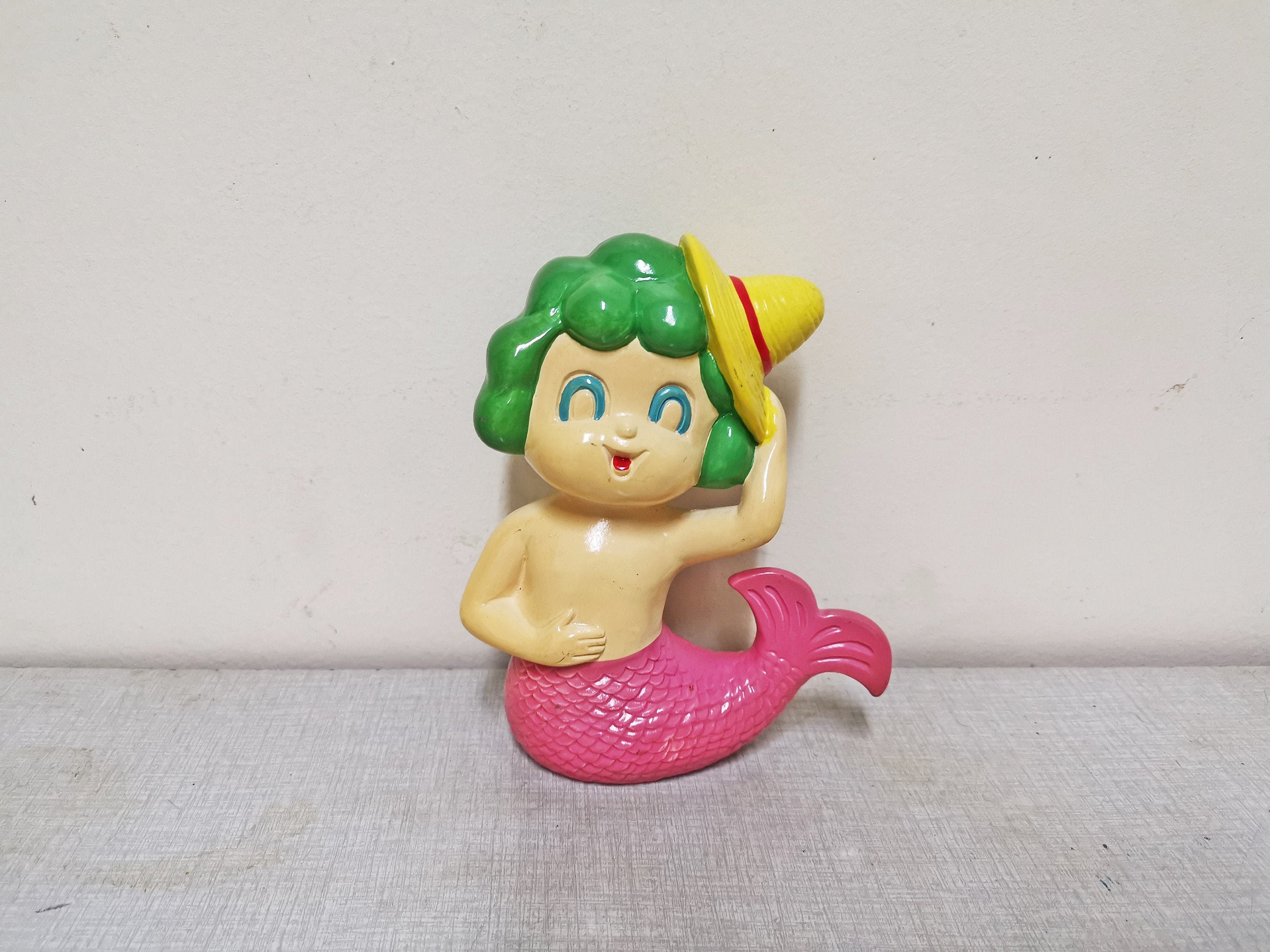 vintage janpanese girl ceramic kitsch little pink girl mermaid green hair Figurines japan doll 6"