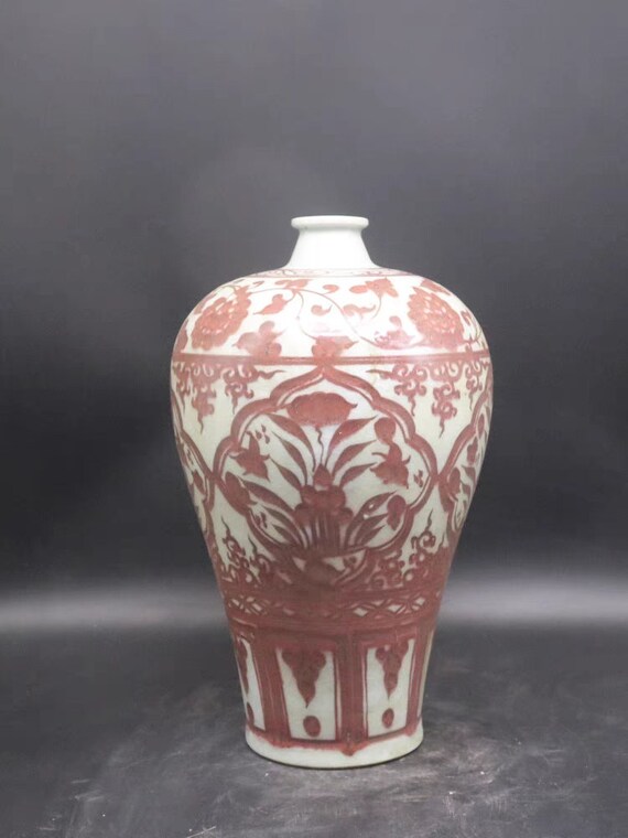 中国のアンティーク陶器の花瓶、元朝の釉下赤磁器梅花瓶、手描きの魚藻