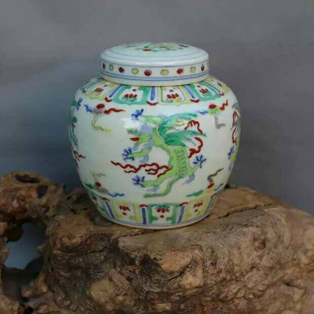Chinese Antique Ming Dynasty Chenghua Style Blue and White Doucai