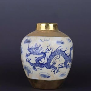 Chinese old ceramic jar,China Gold ground blue and white porcelain Pot,hand drawing dragon Pattern pottery pot,Asian Collection
