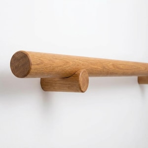 Soporte de pasamanos de madera: Accesorios para escaleras de roble aceitado