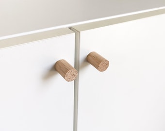 Tirador de madera hecho a mano: minimalista, de haya, roble o nogal.