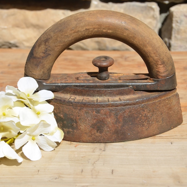 Vintage Iron with wood handle - Cast Iron Removable handle -Little Iron - Vintage Doorstop - Farmhouse Decor - Rusty Paperweight