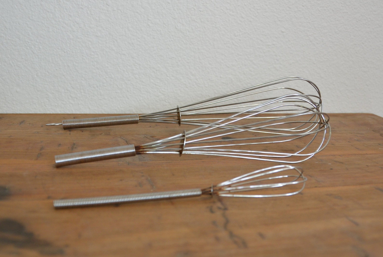 Vintage Metal Whisks Set of 3 Balloon Whisks Farmhouse Etsy