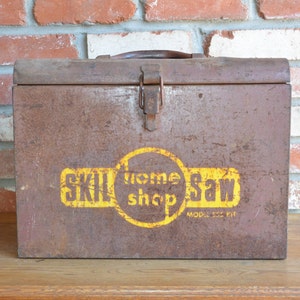 Vintage SkilSaw Tool Box - Rusty Metal Box - Old Caddy w/ handle - Desk Storage - Decorative Metal Display - Industrial Decor - Garden