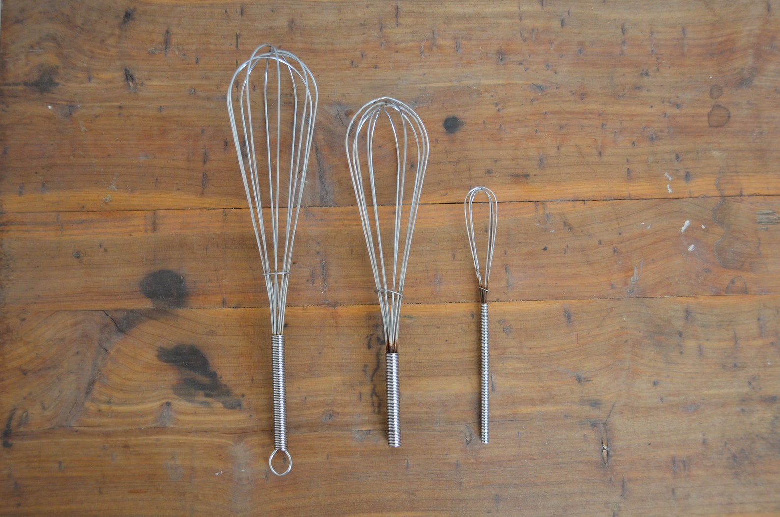 Vintage Metal Whisks Set of 3 Balloon Whisks Farmhouse Etsy