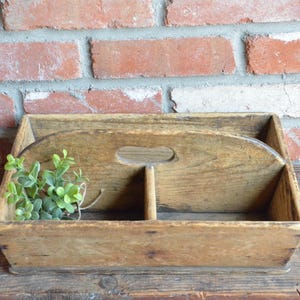 Vintage Wood Tool Box - Old Tool Caddy w/ handle - Rustic Wedding Centerpiece - Farmhouse Decor - Silverware Caddy - Decorative Display
