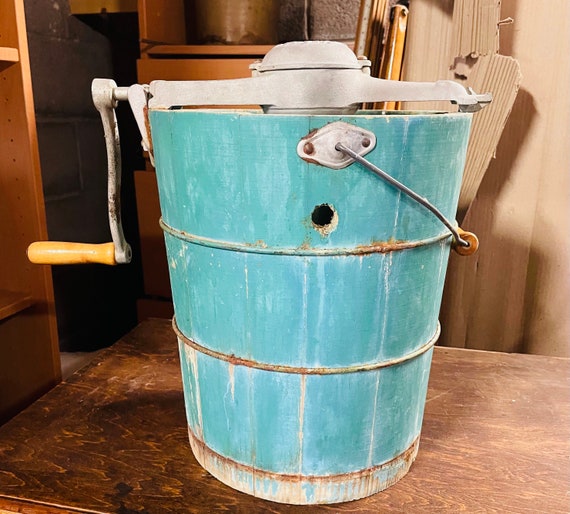 ice cream churn