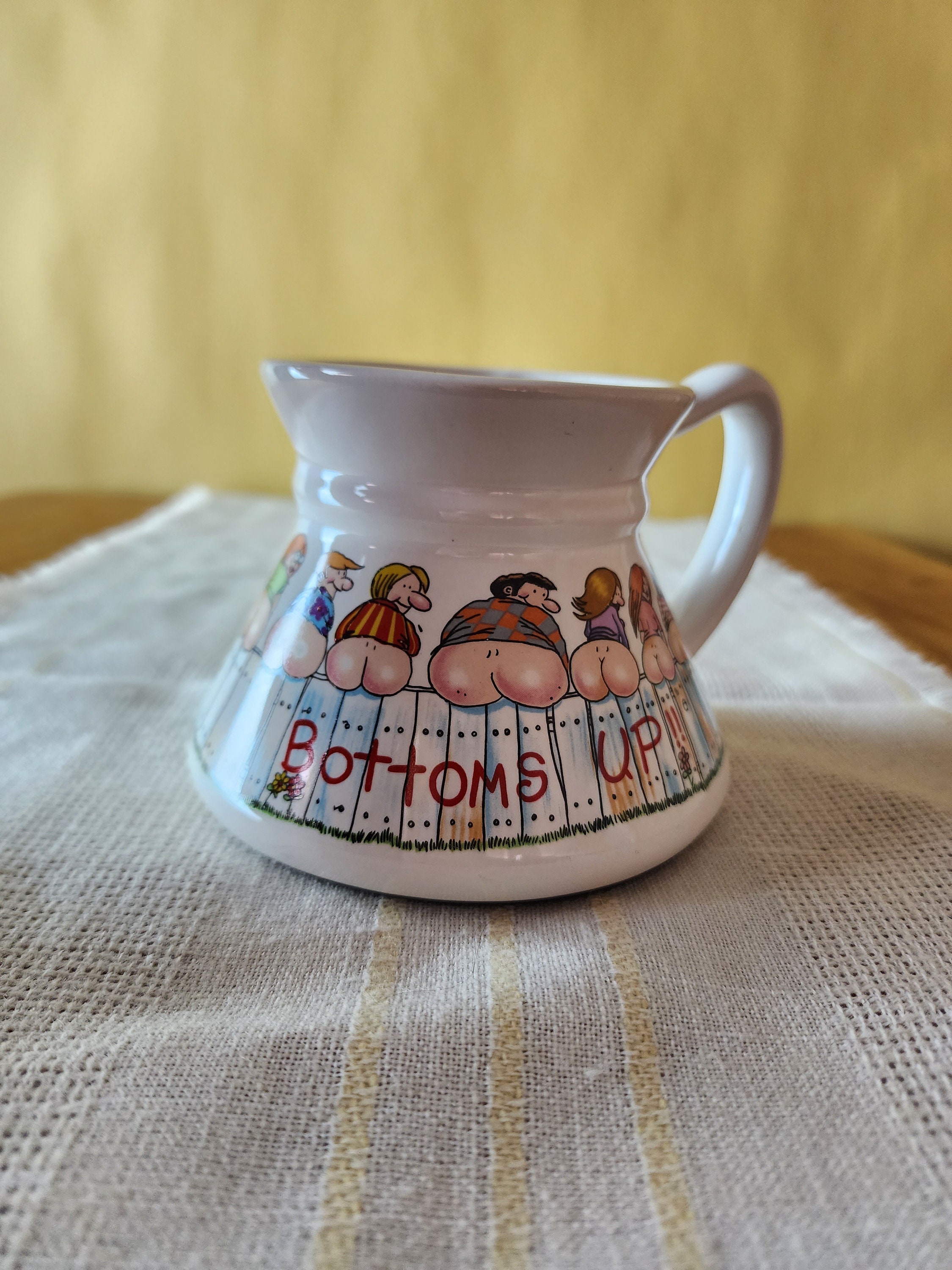 Vintage Travel Coffee Mug Teacup No Spill Wide Flat Bottom 