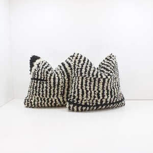 DDP_set of 2 vintage Moroccan pillows 100% wool,Absolutely gorgeous pillow  pillow Moroccan Berber Home design Handmade Kilim Berber 2P2531