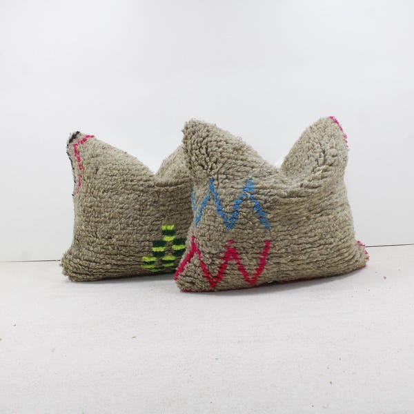 Juego de 2 cojines bereberes marroquíes vintage, hechos a mano con lana Kilim, decoración abstracta tribal bohemia, relleno opcional, envío gratuito a EE. UU. 2P1272