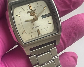 Vintage seiko 5 automatisch horloge heeft een servicebeurt nodig KOOPJE! ReferentieW7