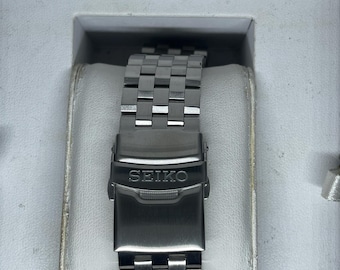 Seiko Stainless Steel Watch Band: Turtle Style, 20mm/22mm Straight Lug
