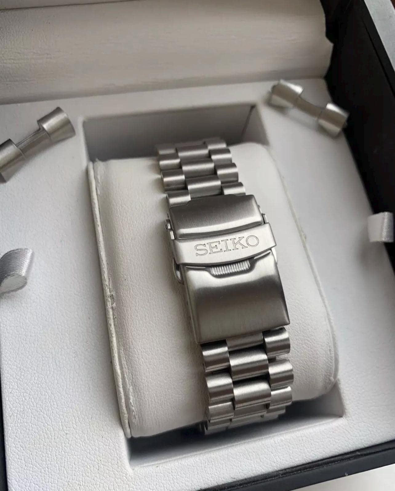 WristFurnitureByDj 20mm 22mm for Seiko President Stainless Steel strap bracelet Band with Curved Lug Ends