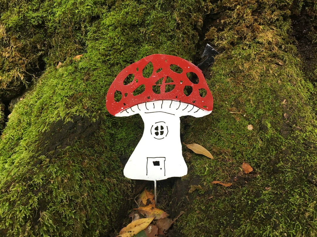Handmade Fairy Mushroom House for Your Garden - Etsy