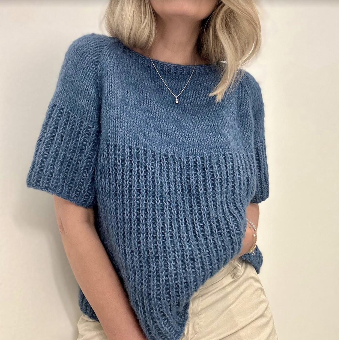 【2plan】Emotion days knit tee Friday Tee - buy knitting pattern online | Maschenfein.com