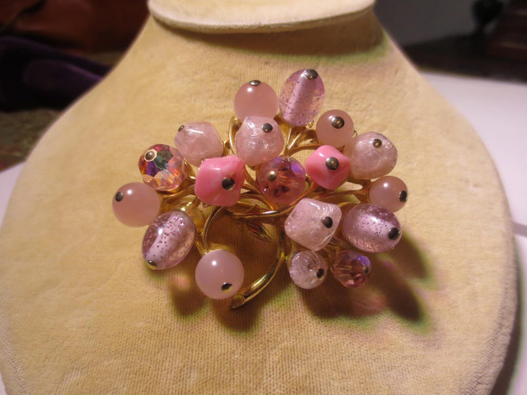 Vintage Coro Brooch. Pink Tree With Oddly Shaped Beads. Very Cute! - Etsy