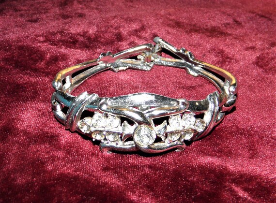 Bracelet Vintage En Plastique Beige - Marque MLK - Occasion