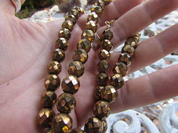 1940's Era String of Iridescent Golden Glass Bead… - image 9