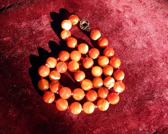 Nice looking hand strung Banded Agate beads Carnelian and Cream. Autumn colors.