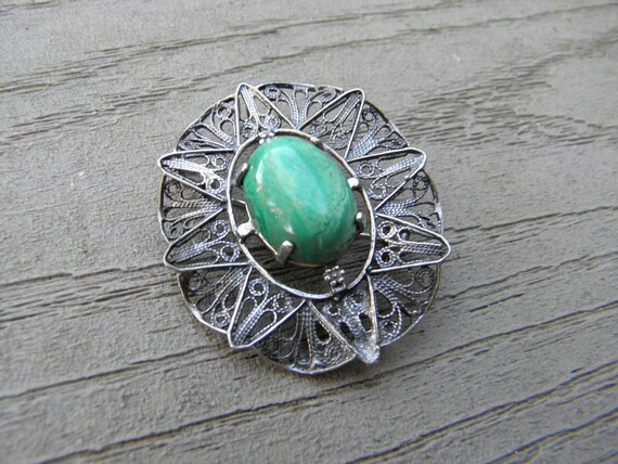 Vintage Sterling Silver Wire Work Brooch with Gre… - image 3