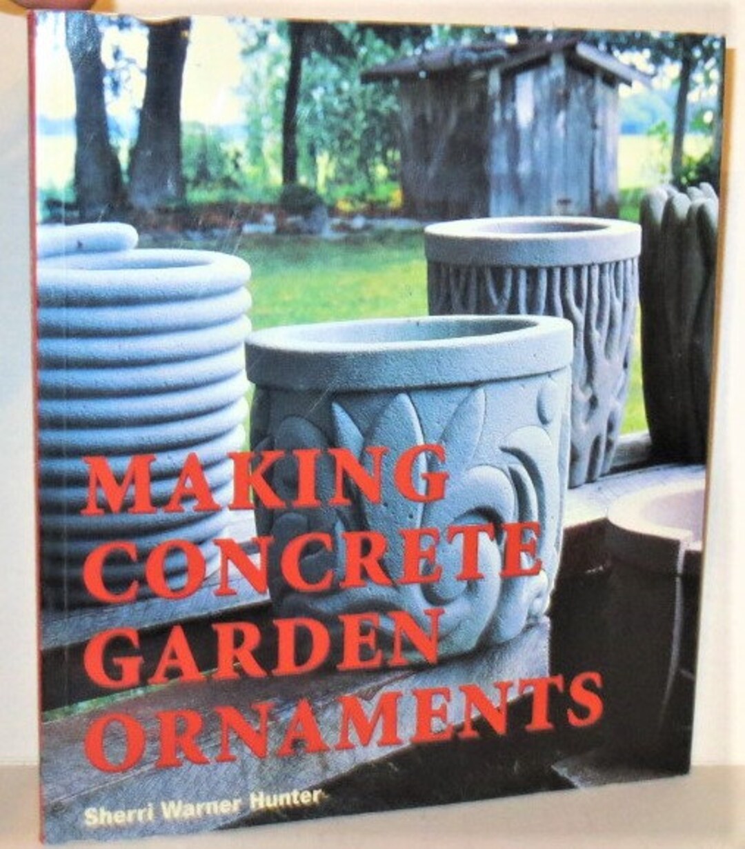 Making Concrete Garden Ornaments by Sherri Warner Hunter. 2002 Etsy
