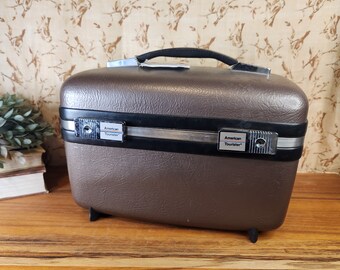 Vintage American Tourister Hard Makeup Case Cosmetic Train Case