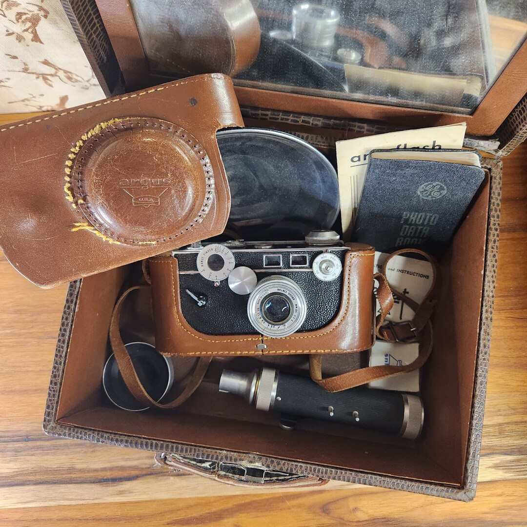 Vintage Argo Camera and Flash Accessories With Leather Carrying Case