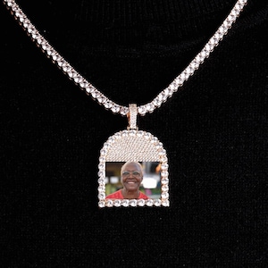 Personalisierte maßgeschneiderte Erinnerung Bild Anhänger Gedenkform, Hip Hop Iced Out