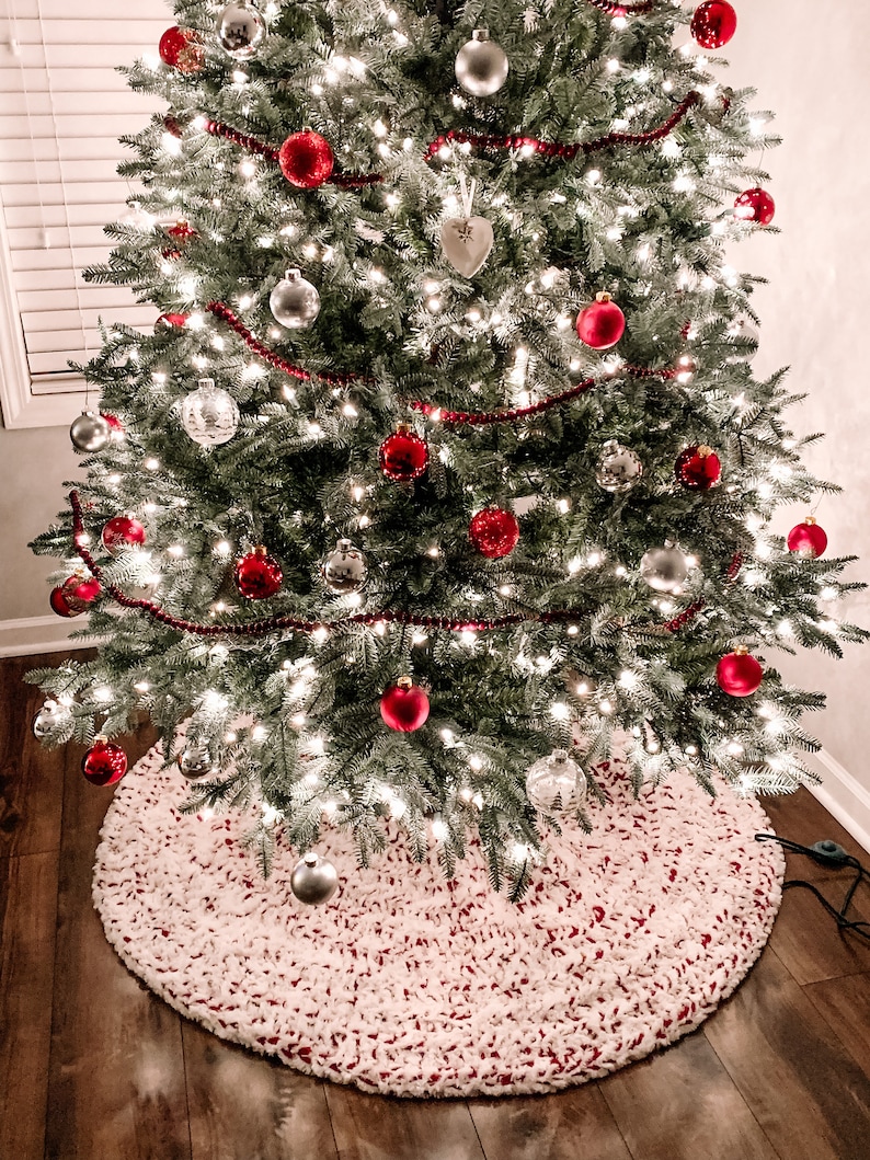 PATTERN Peppermint Swirl Tree Skirt Crochet Christmas Tree Etsy