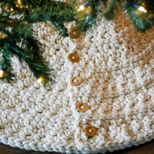 PATTERN, Rustic Wonderland Christmas Tree Skirt, Crochet Pattern, Crochet Tree Skirt, Farmhouse decor image 5