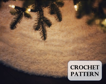 PATTERN - Let It Snow Tree Skirt Pattern, Crochet Pattern, Faux Fur Tree Skirt, Crochet Tree Skirt, Rustic Decor