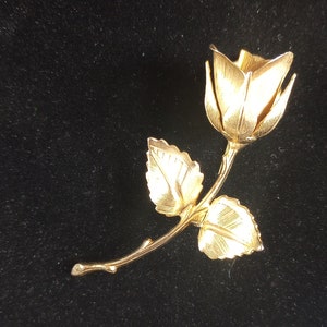 Vtg Giovanni Gold Tone Rose Pin/Brooch image 1