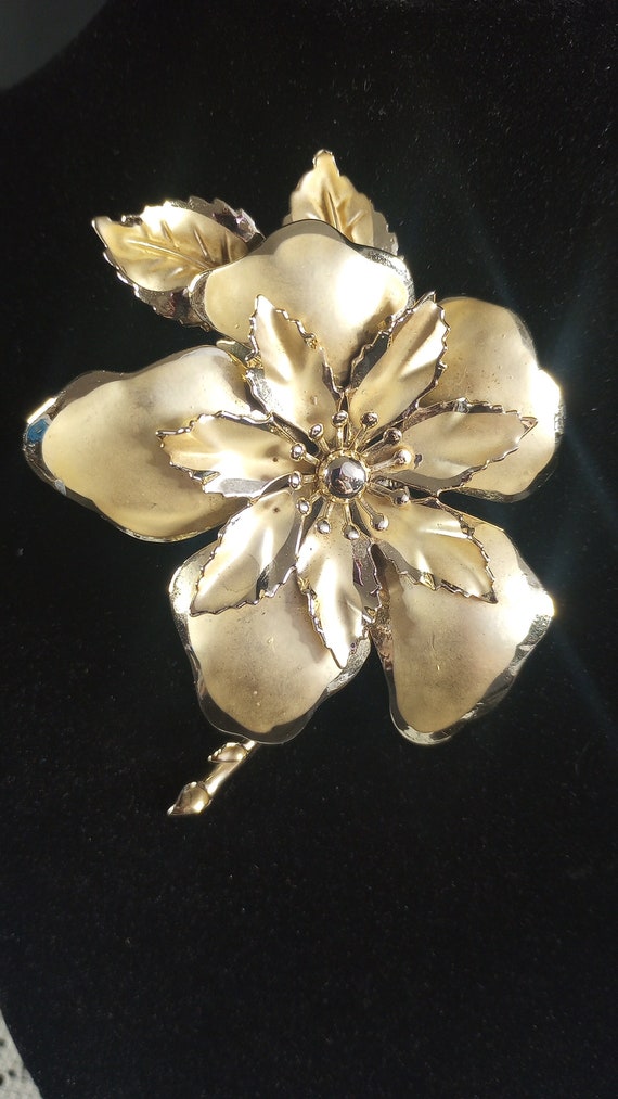 Coro Gold Washed Two Toned Flower Brooch Large