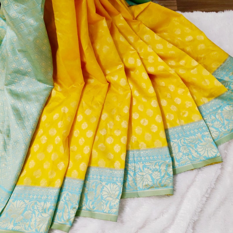 Women Soft Kanjiwaram super all over weaving litchi silk saree
