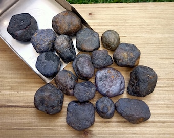 Naturalny, surowy szafir niebieski, surowiec do wyrobu biżuterii, nieobrobiony szafir niebieski, kamień urodzinowy września, kamień leczniczy, sklep z kryształami, 12-16 mm