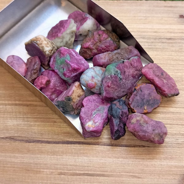 5 Pieces Natural Raw Ruby Zoisite - Raw Making Jewelry - Untreated Ruby - Healing Stone - July Birthstone - Crystal Shop 10 - 15 mm